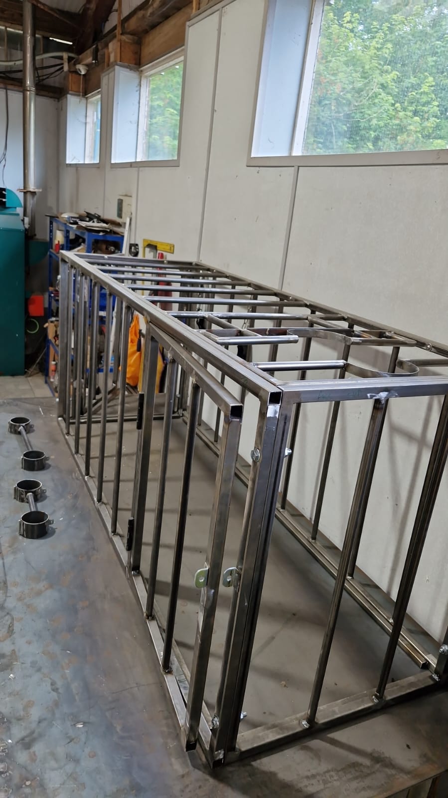 CAGES-Bdsm and Dungeon Play