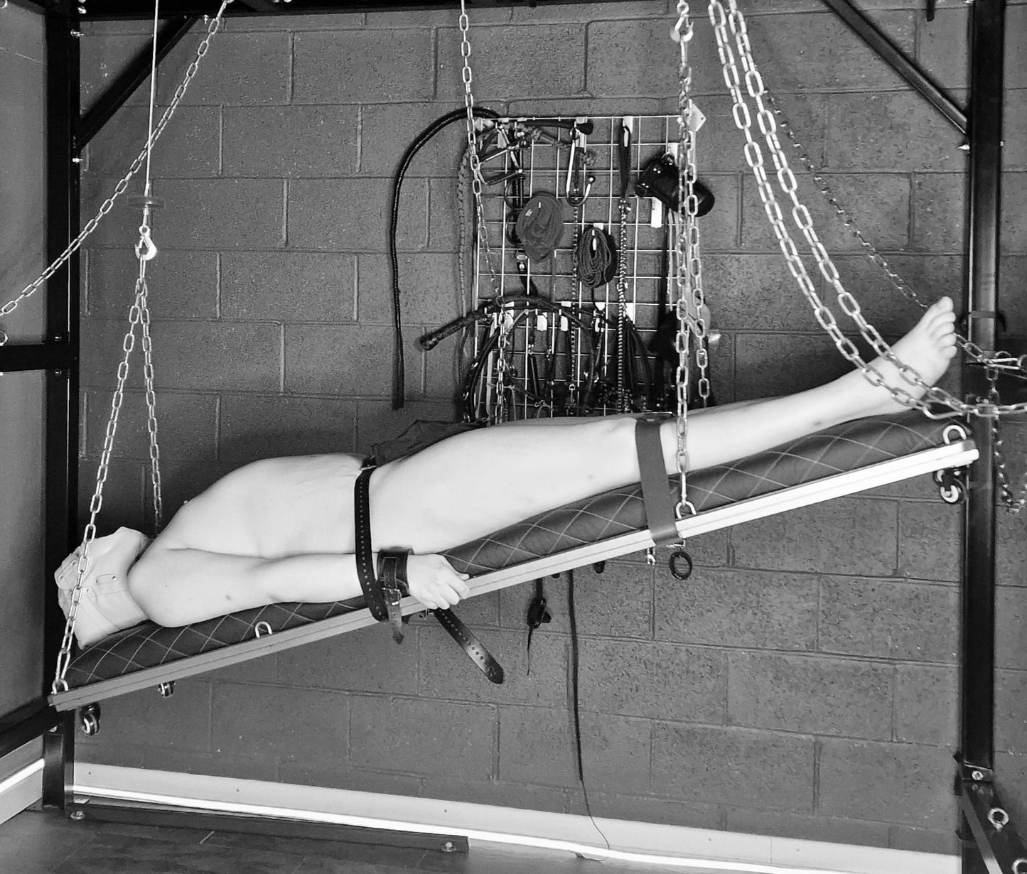 SUSPENSION BED-BDSM KINK Use-genuine Dungeon equipment