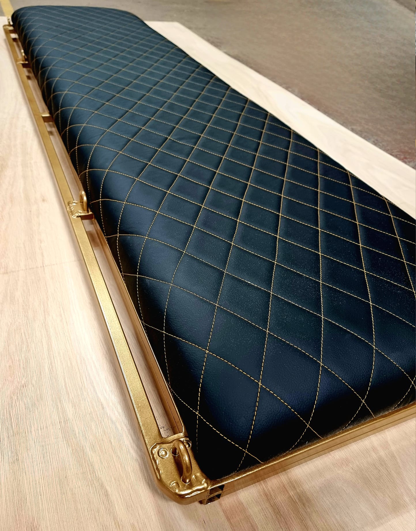 SUSPENSION BED-BDSM KINK Use-genuine Dungeon equipment