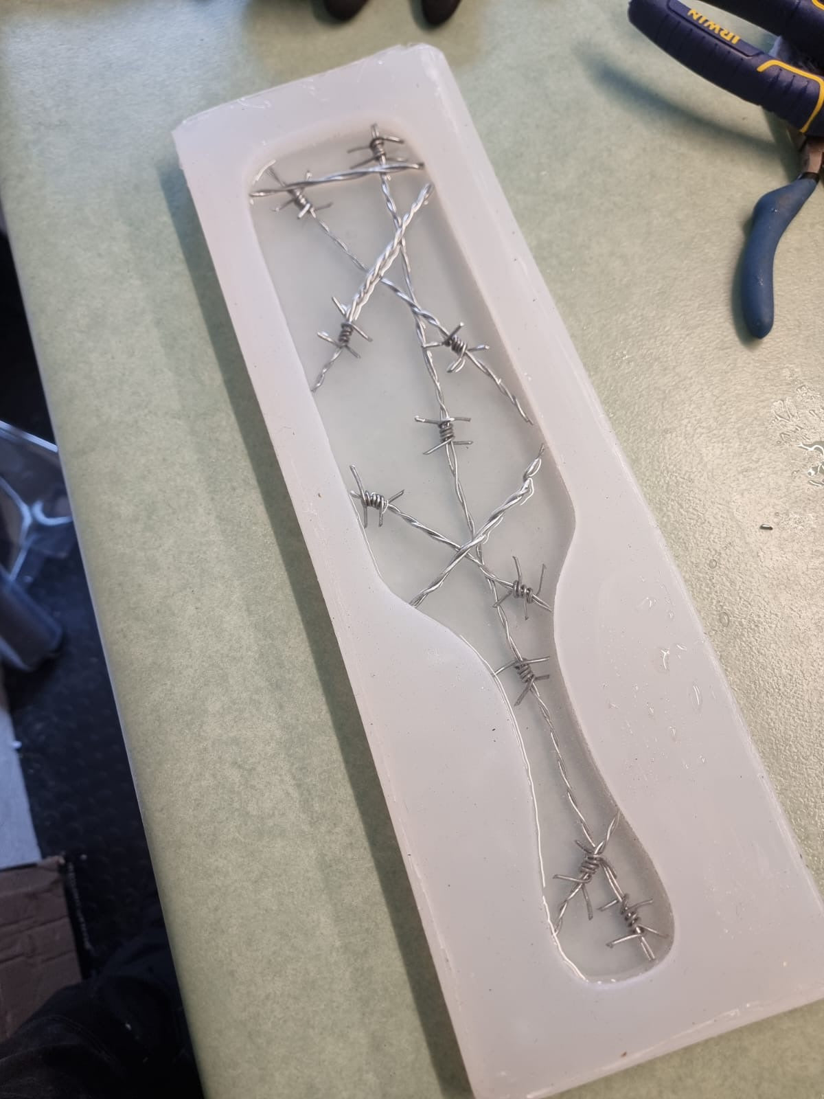SPANKING PADDLE BDSM-BARBED WIRE